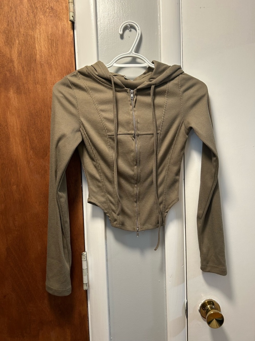 Cropped hoodie